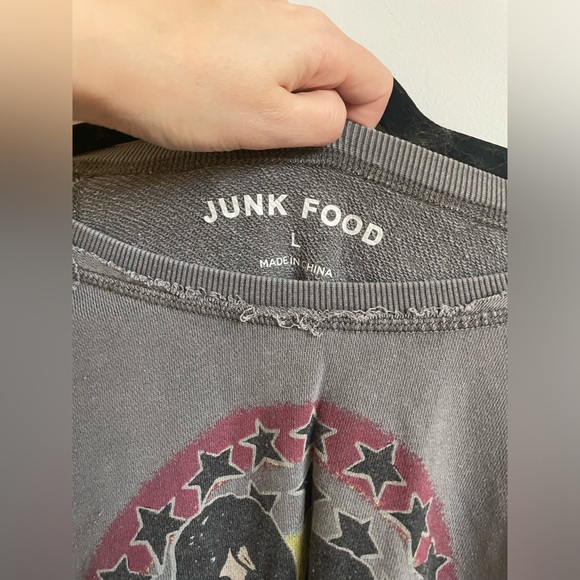 BEATLES Junkfood Band Sweatshirt Size L Gray - Picture 2 of 5